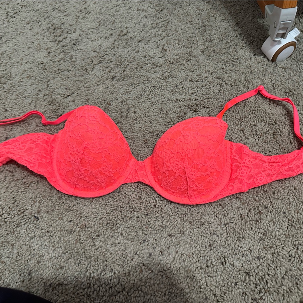 Victoria's Secret Vibrant Lace Bra in Neon Pink
